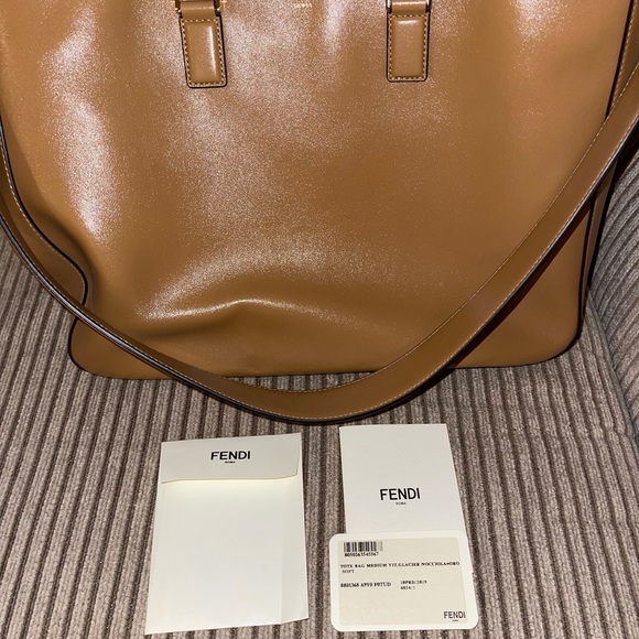 Authentic FENDI Vitello Glacier Medium FF Tote in Nocciola🤩 EXCELLENT CONDITION - Picture 7 of 7